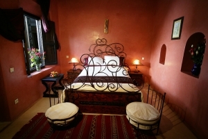Arabesque Room